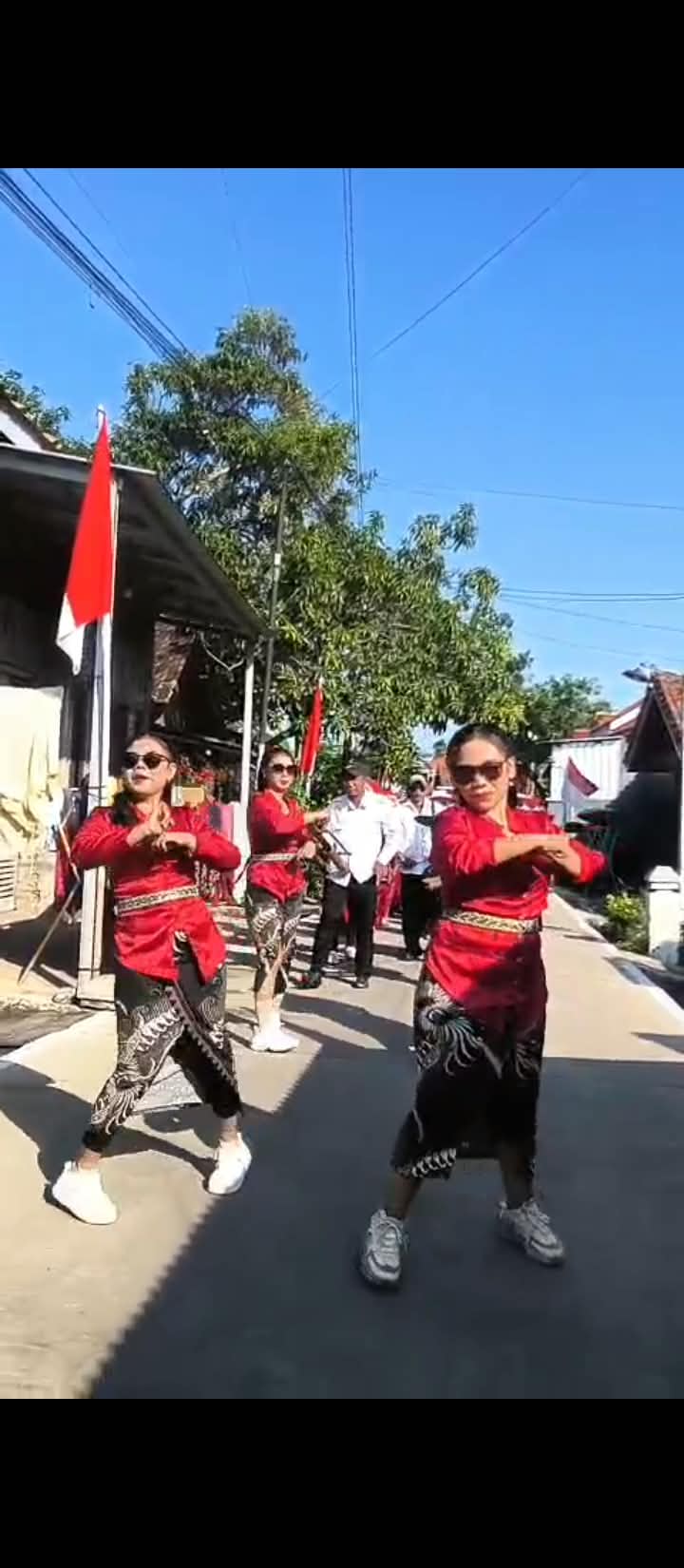 Pawai 17 Agustus Rembun Lor Meriah, Warga Tampilkan Ragam Budaya dan Seni
