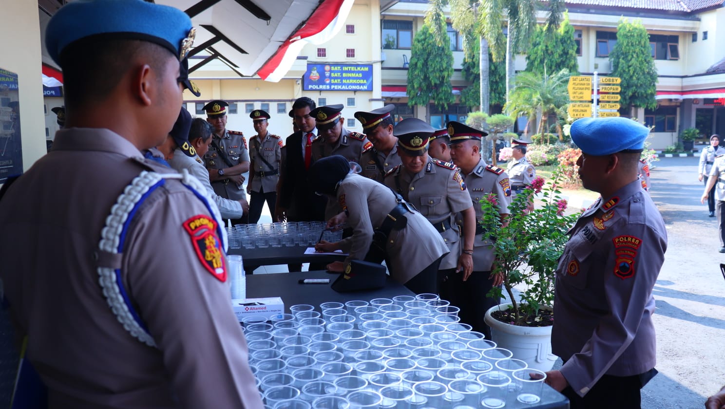 Bidpropam Polda Jateng Cek HP hingga Tes Urine Personel Polres Pekalongan